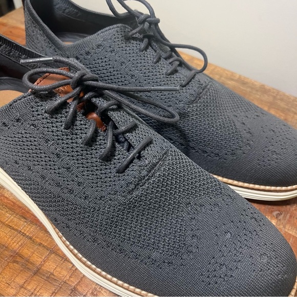 Cole Haan Gray Knit Oxford Sneakers - Picture 2 of 8